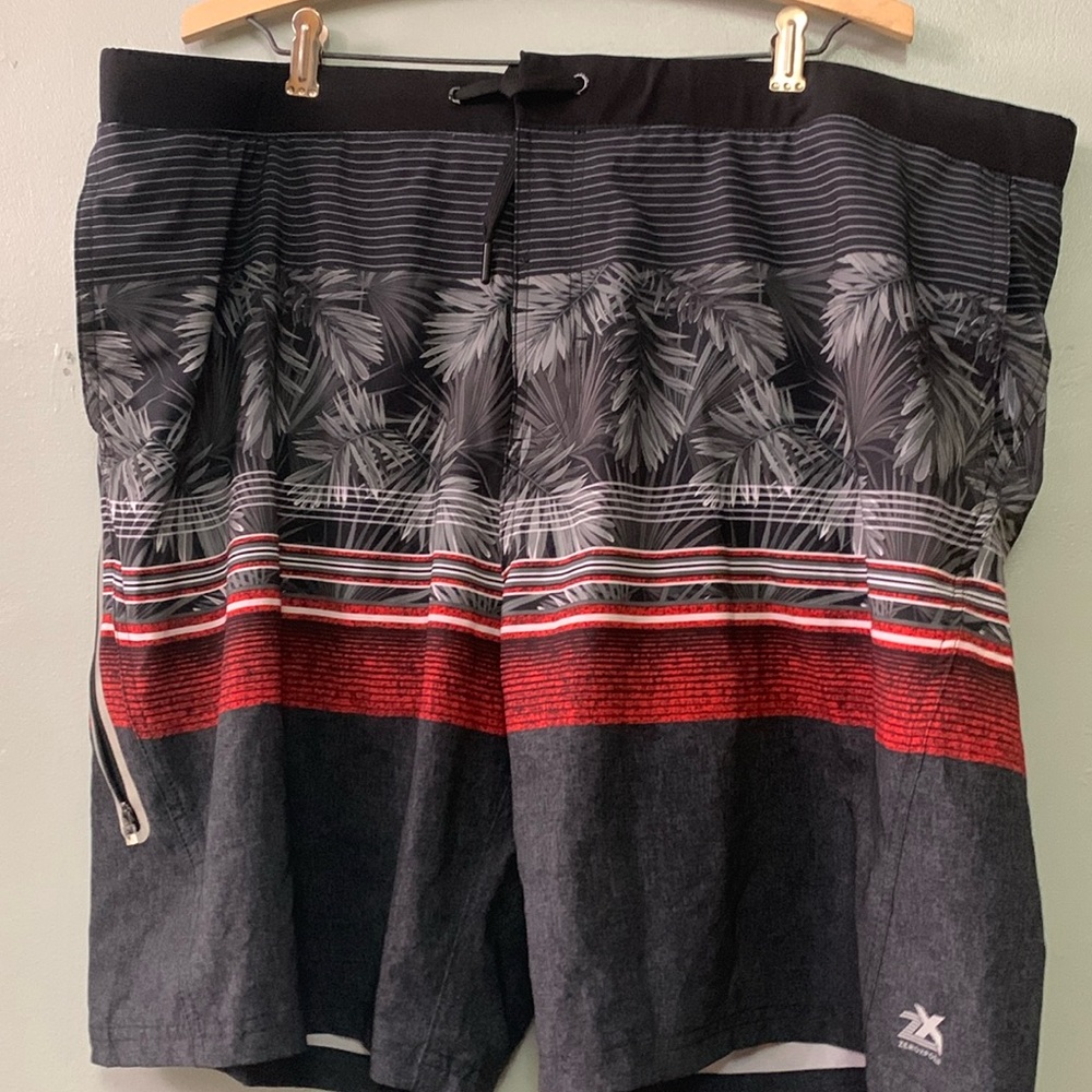 NWOT  Zeroxposur Swim Trunks size XXL